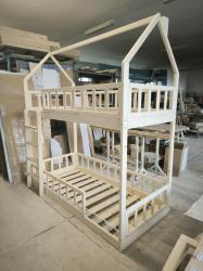 Emeletes-haziko-agy-MAXI