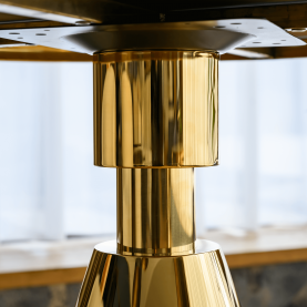 Étkezőasztal. arany/fehér márvány. GREIS TYP 1 Étkezőasztal. arany/fehér márvány. GREIS TYP 1