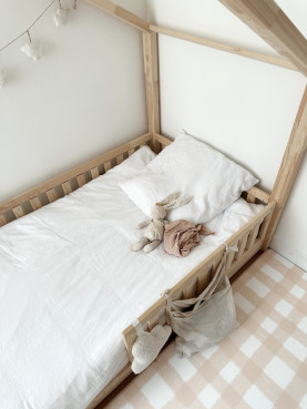 Házikóágy magas ágyráccsal LUNA Házikóágy magas ágyráccsal LUNA