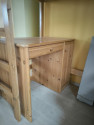 Fenyő íróasztal - kiállított darab