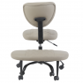 Ergonomikus térdeplőszék. szürkésbarna Taupe ekobőr/fekete. SAMER Ergonomikus térdeplőszék. szürkésbarna Taupe ekobőr/fekete. SAMER