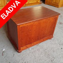 Fenyo-kincseslada-cseresznyepaccal---OUTLET